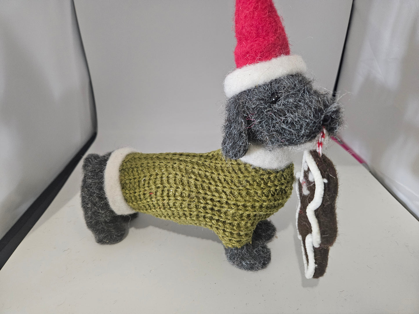 Dackel Weihnachtsfigur Deko Hund Filz Strick 21cm