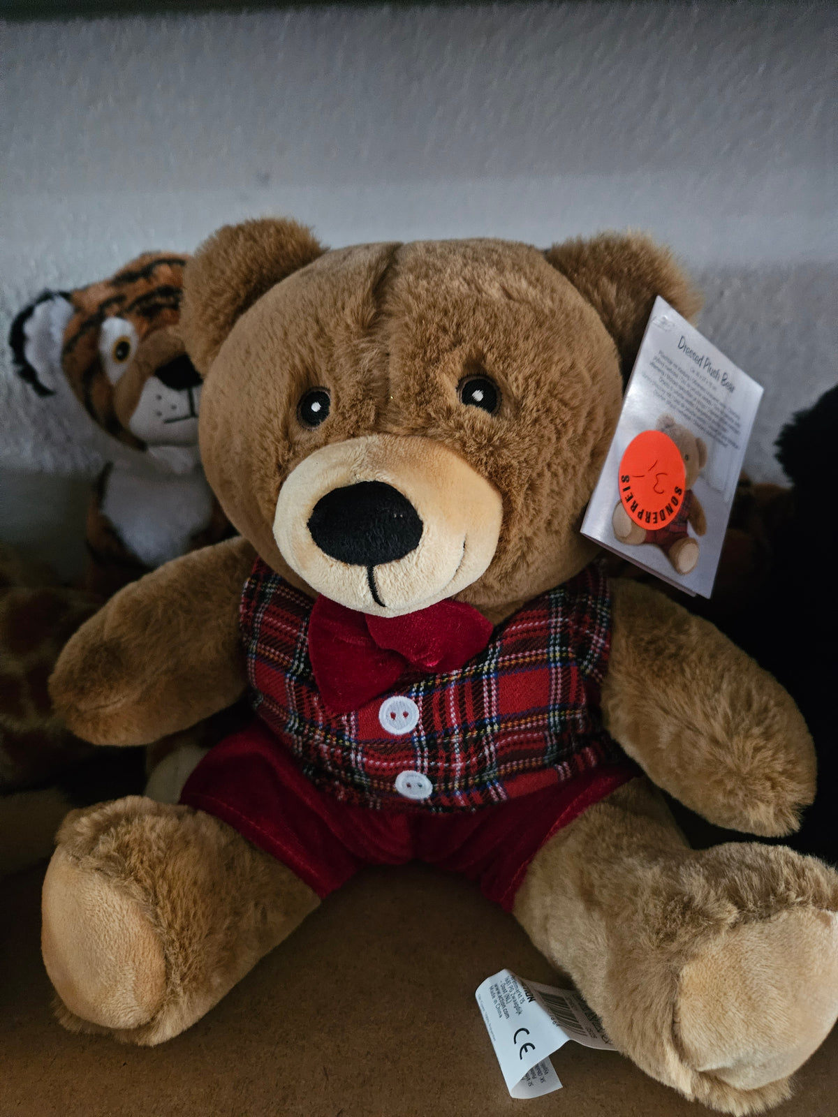Süßer Plüschbär mit Kleidung – Klassischer Teddybär 30 cm