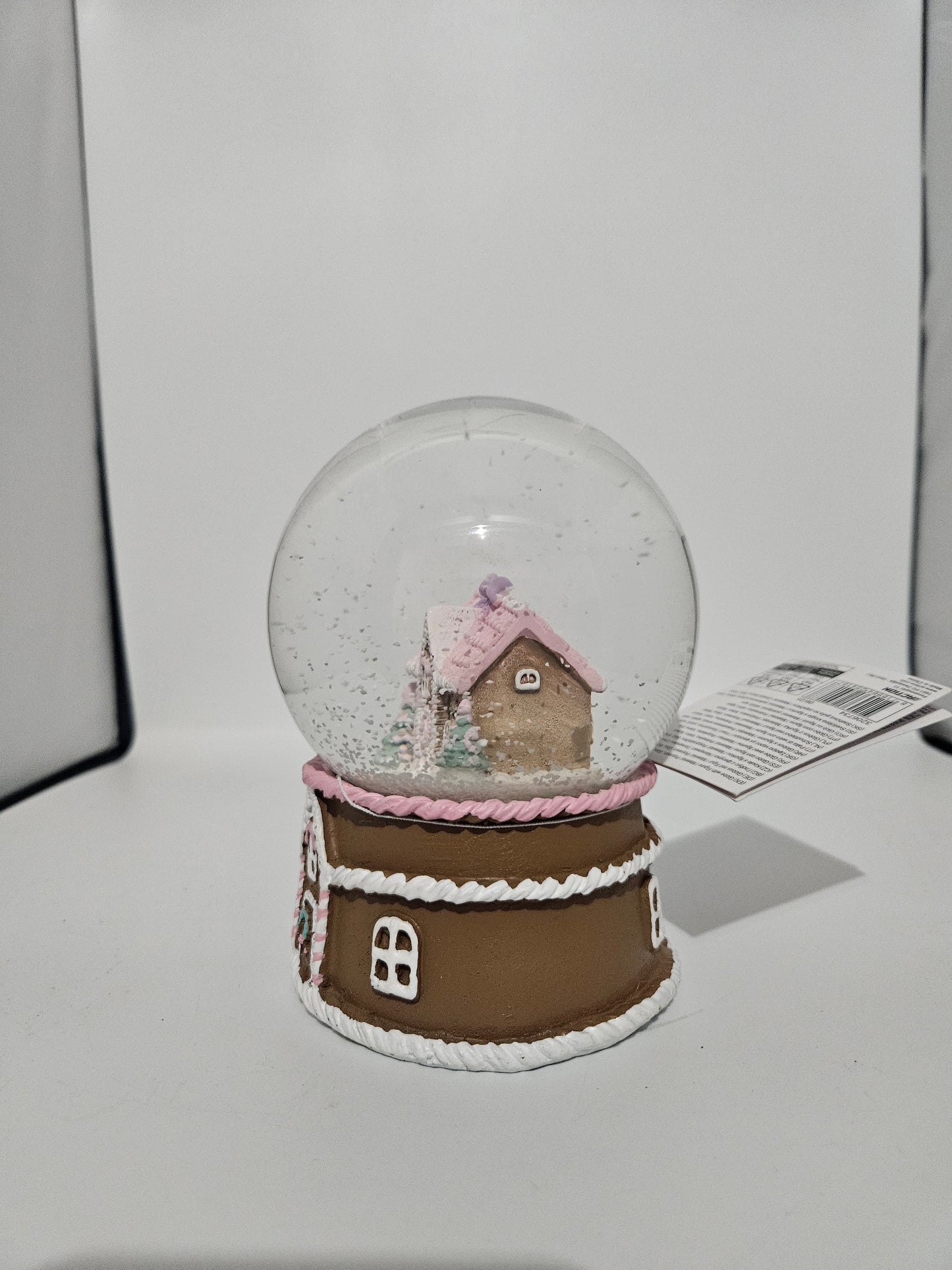 Schneekugel Lebkuchenhaus Rosa Deko 14cm