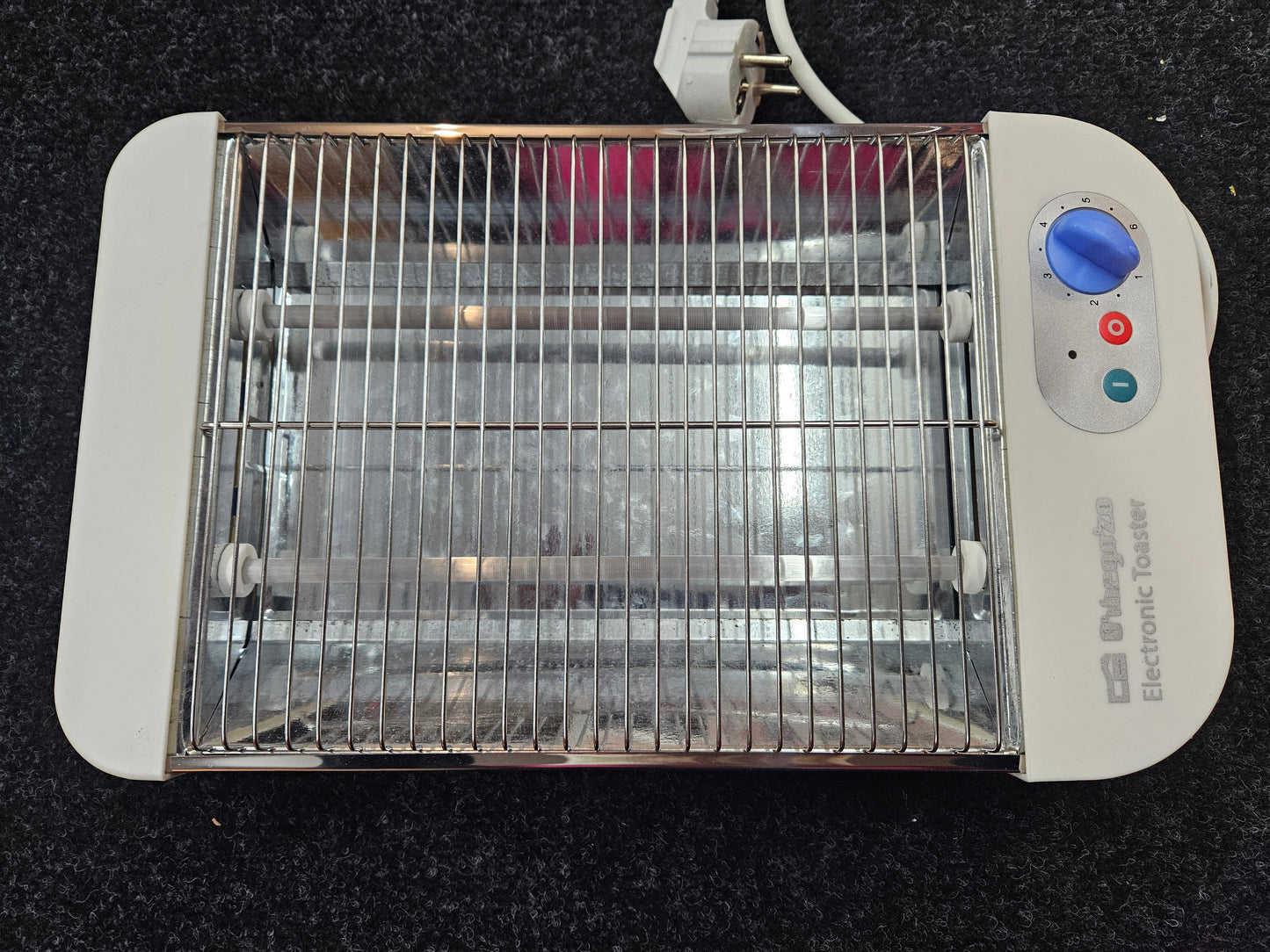 Horizontal Toaster – 600 W, Multipan