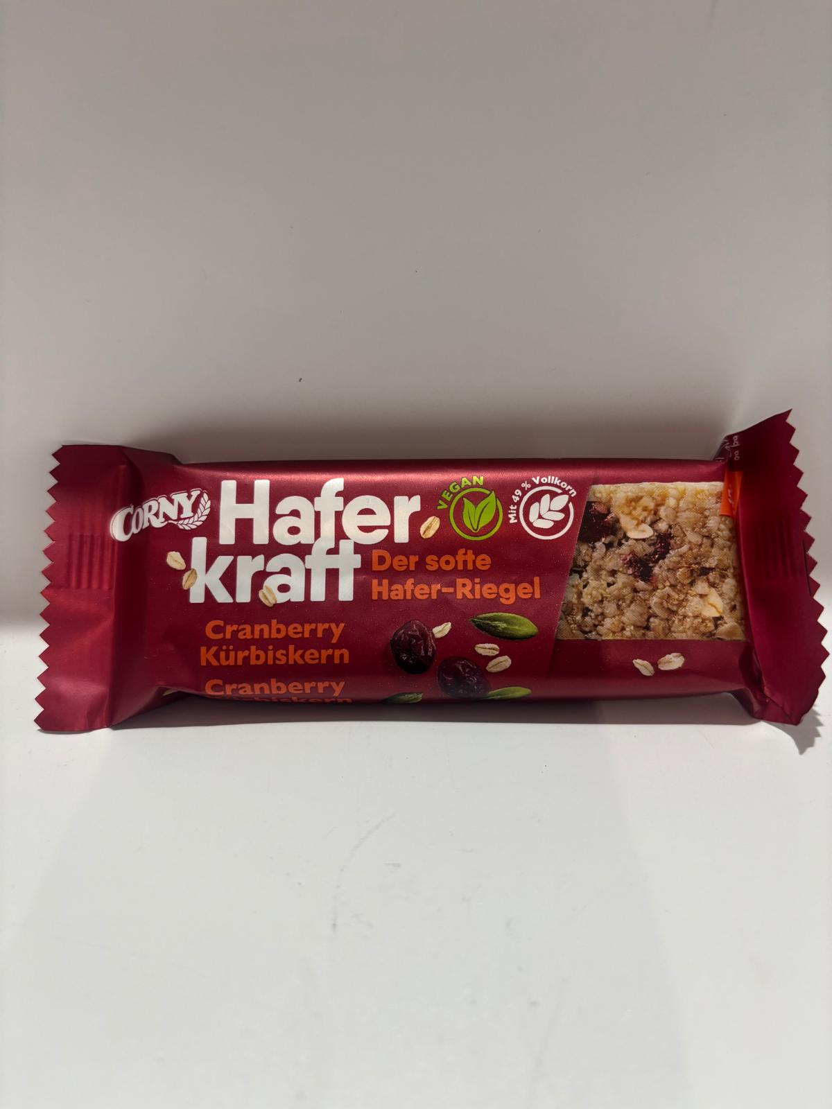 Corny Haferkraft Cranberry Kuerbiskern Riegel 50g